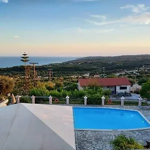 Aparthotel Nostos