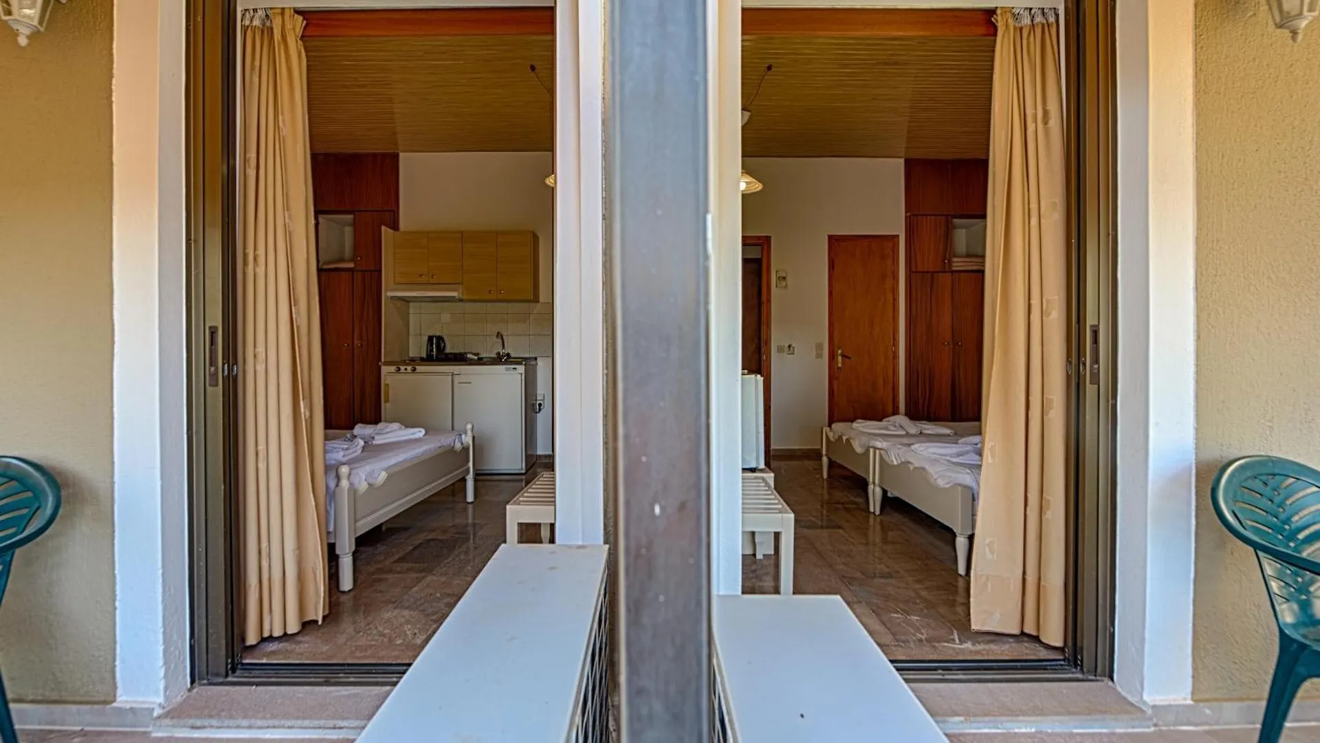 Ionis Hotel Troianata 2*,  Греция