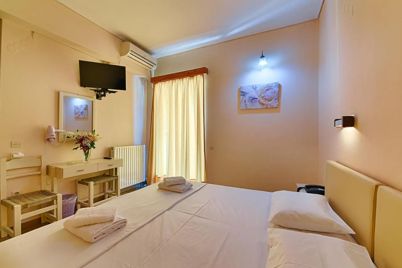 Ionis Hotel Troianata Greece