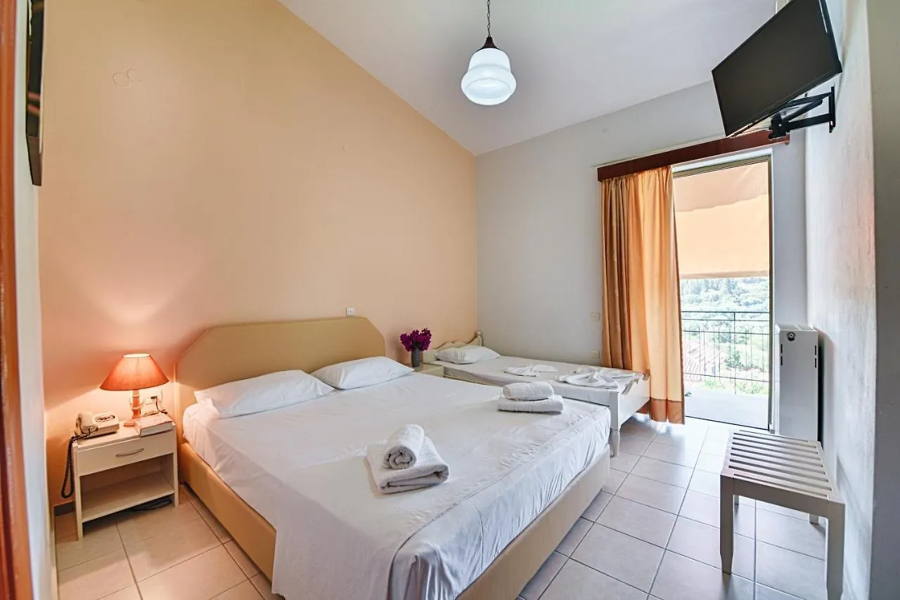Ionis Hotel Troianata